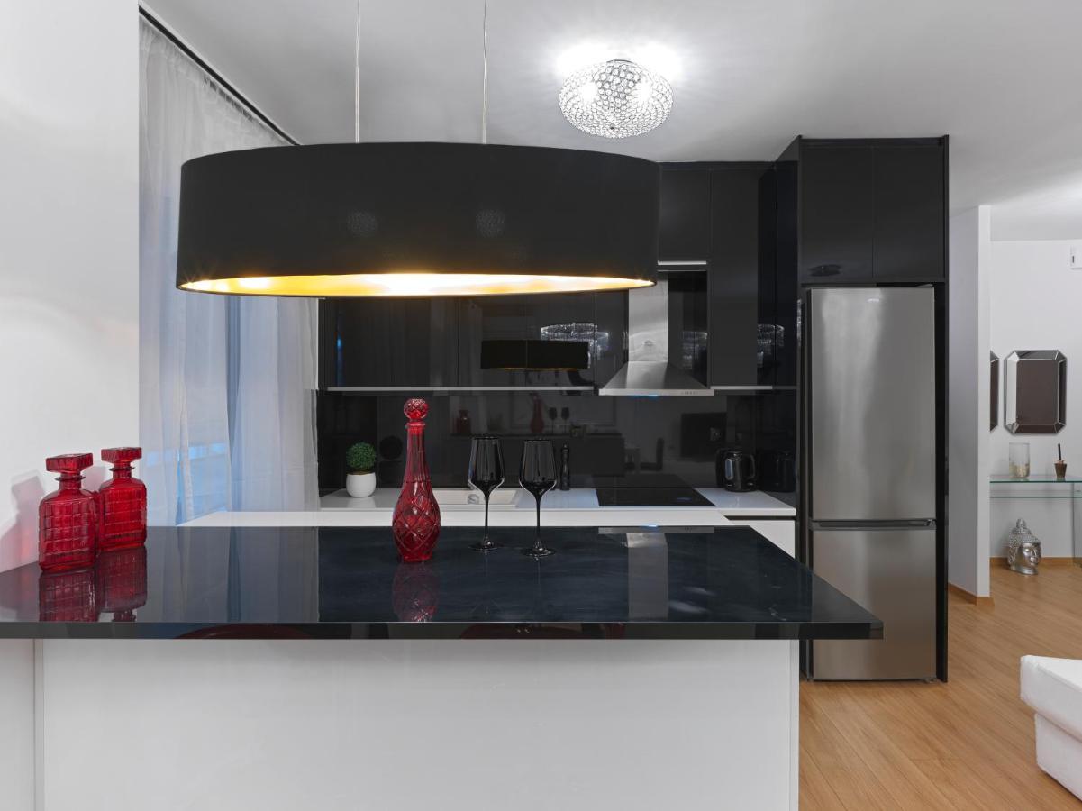 Elegant Apartment In Glyfada Athens Luaran gambar