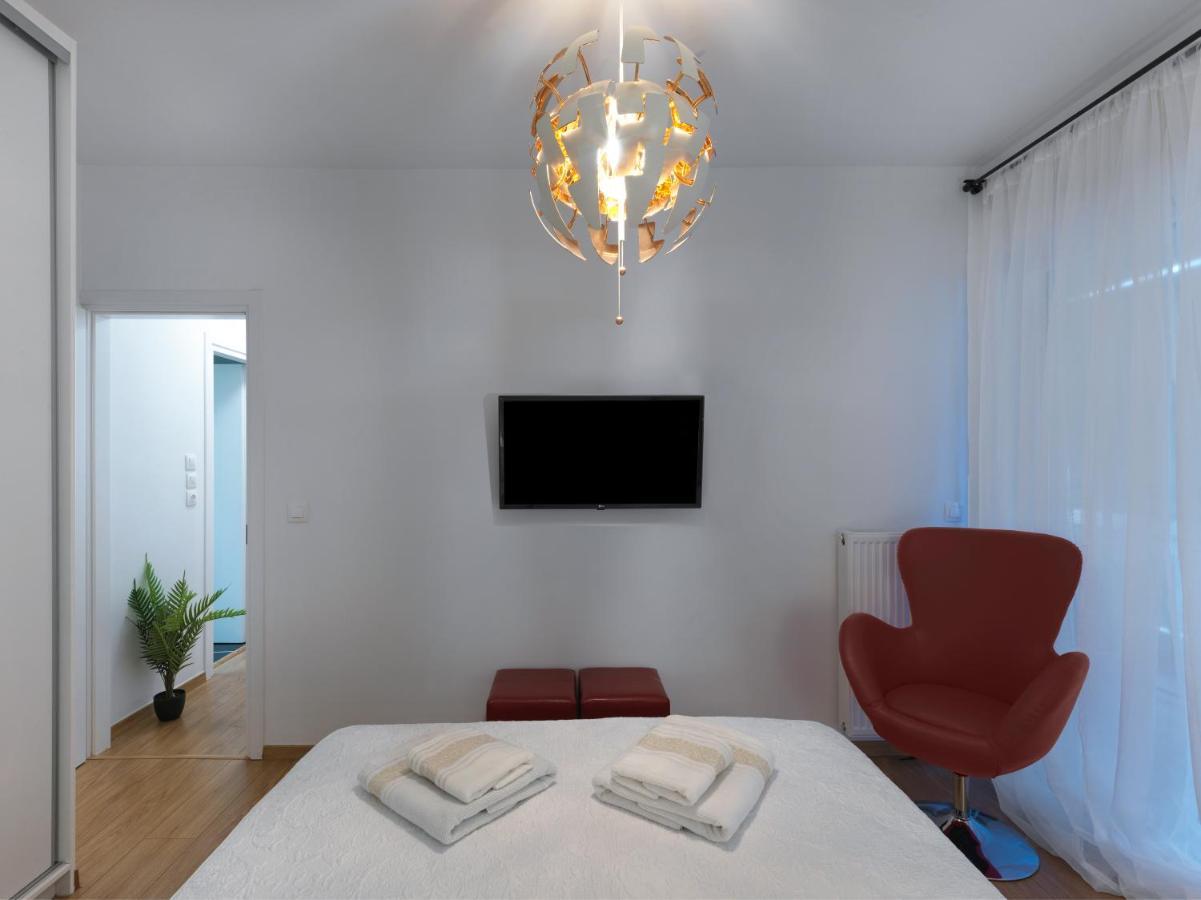 Elegant Apartment In Glyfada Athens Luaran gambar