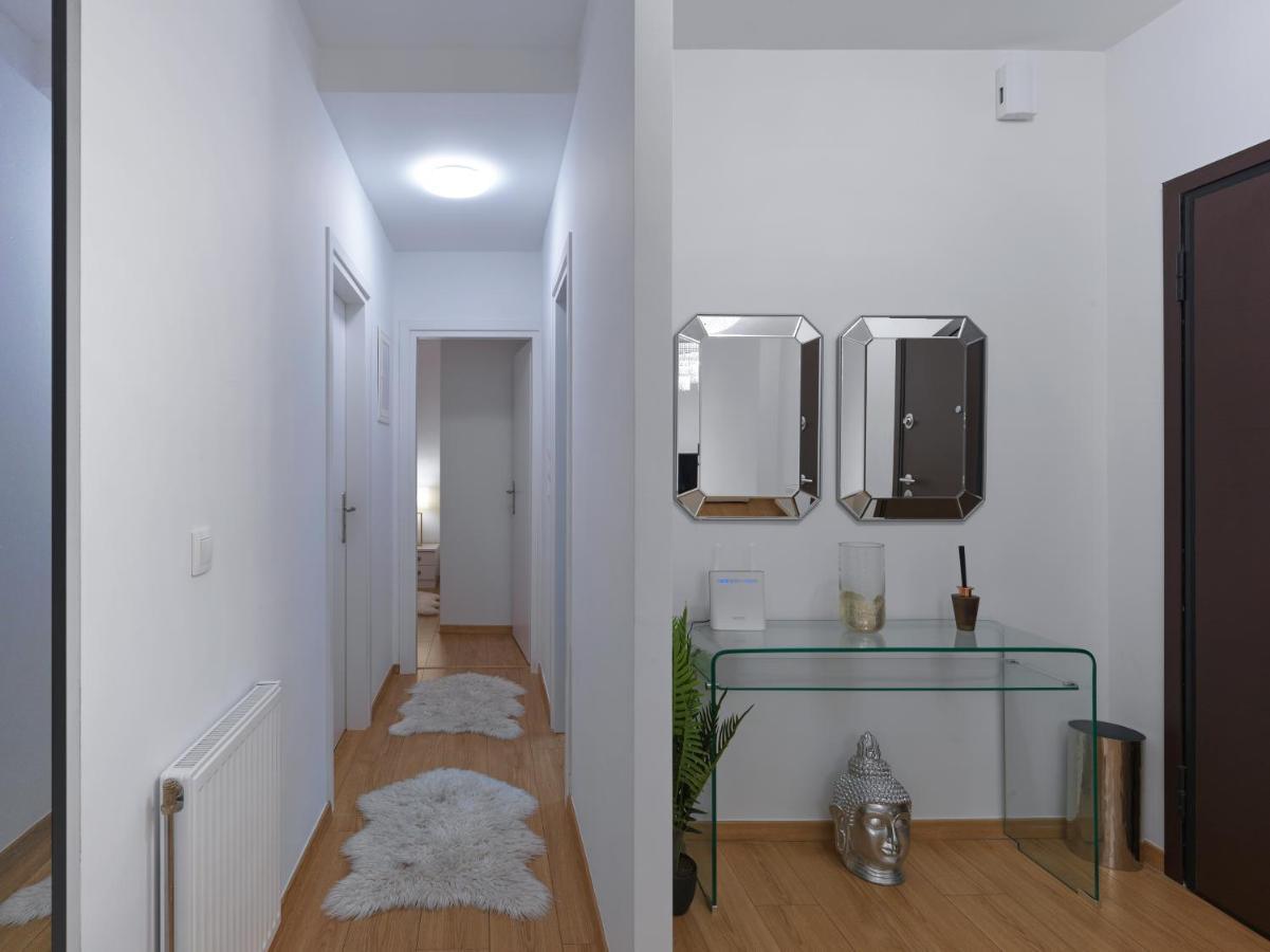 Elegant Apartment In Glyfada Athens Luaran gambar