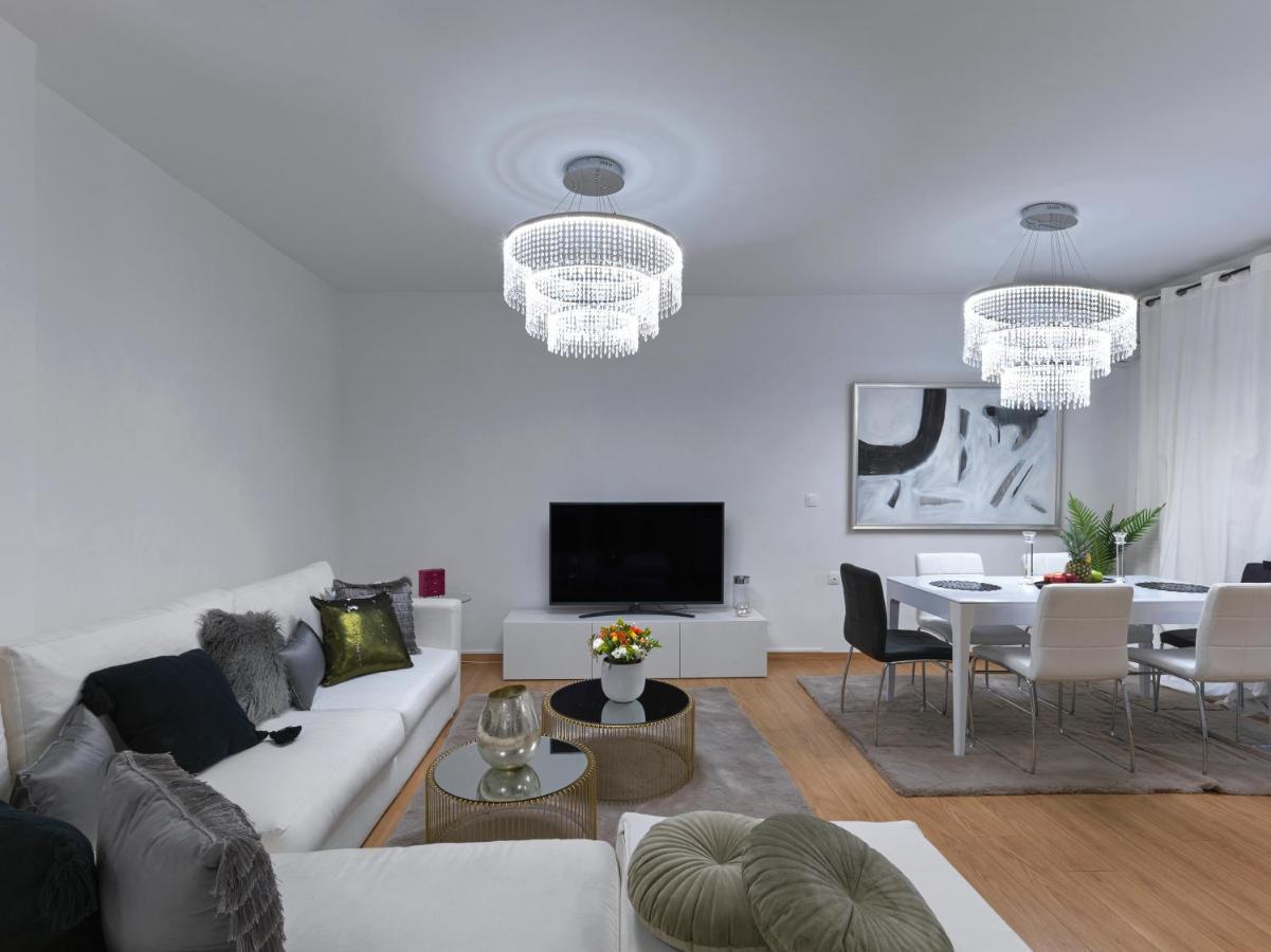 Elegant Apartment In Glyfada Athens Luaran gambar