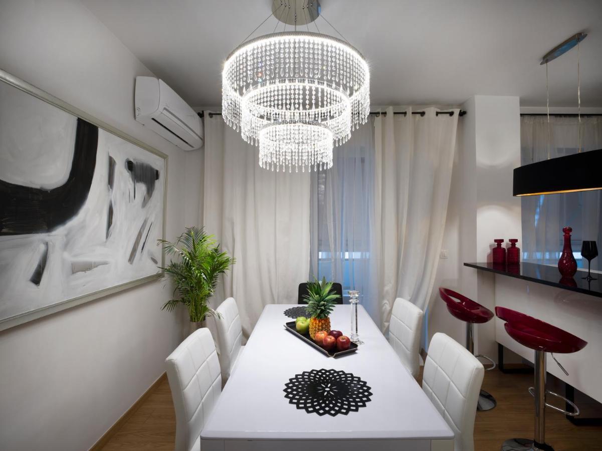 Elegant Apartment In Glyfada Athens Luaran gambar